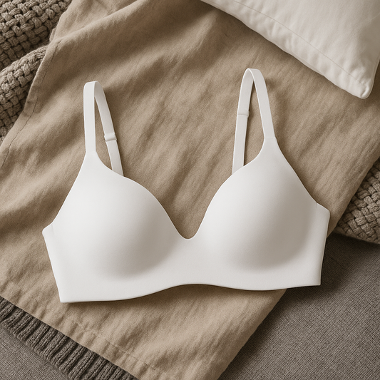 Underoutfit- 460 The Perfect Neckline Bra, size  L~ White