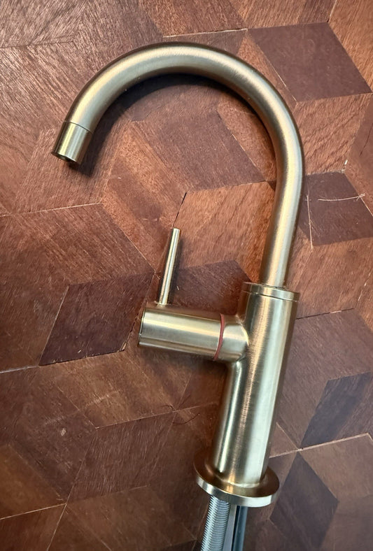 Delta 1930LF-H-CZ Instant Hot Water Dispenser Faucet – Champagne Bronze