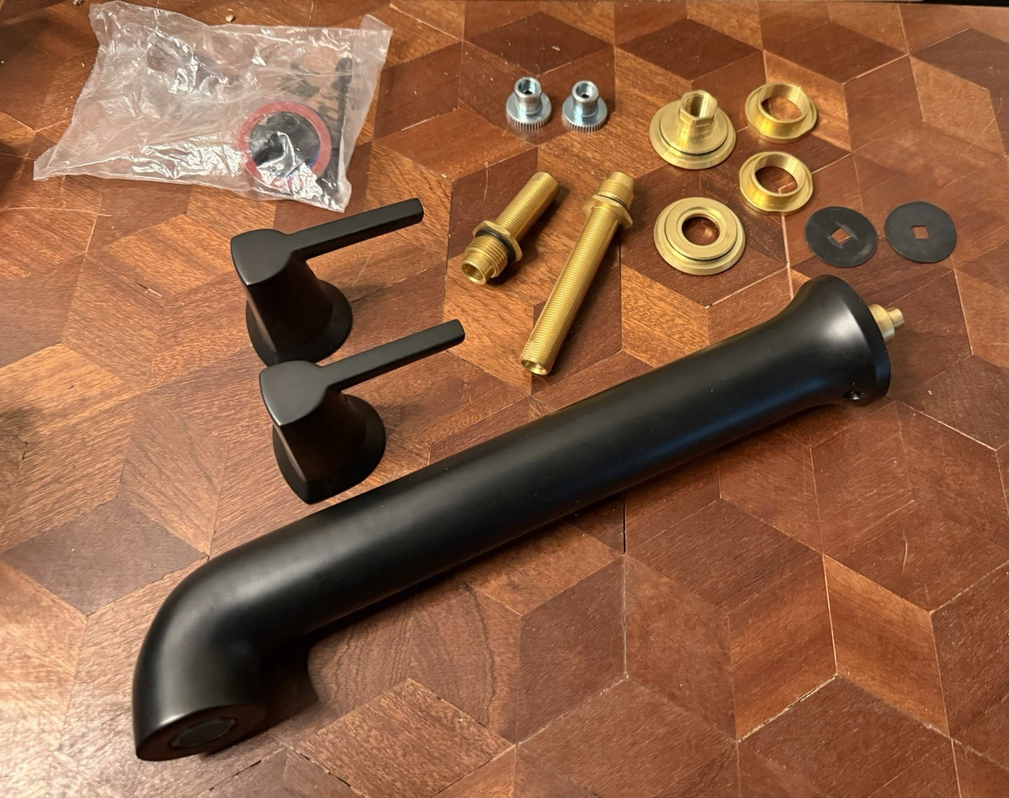 Delta T5759-BLWL Trinsic Wall Mount Tub Filler Matte Black – Read Details