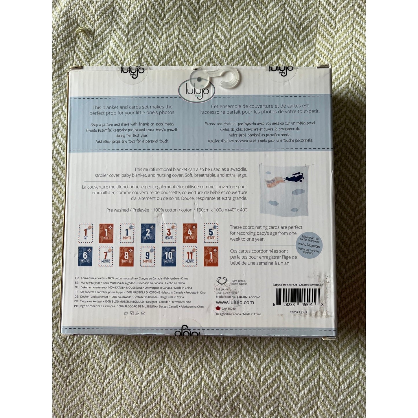 New - Lulujo Baby's First Year Milestone Blanket & Card Set