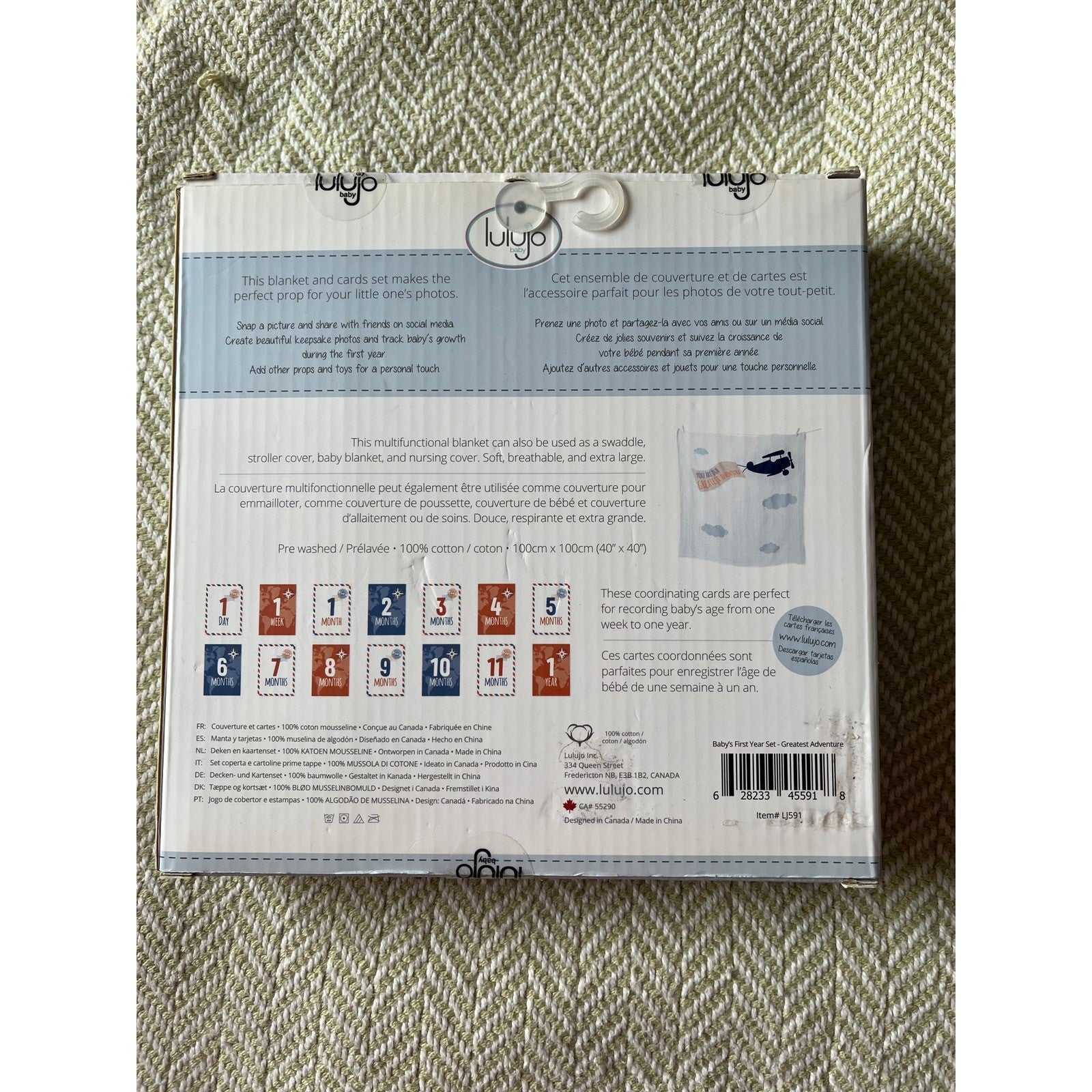 New - Lulujo Baby's First Year Milestone Blanket & Card Set