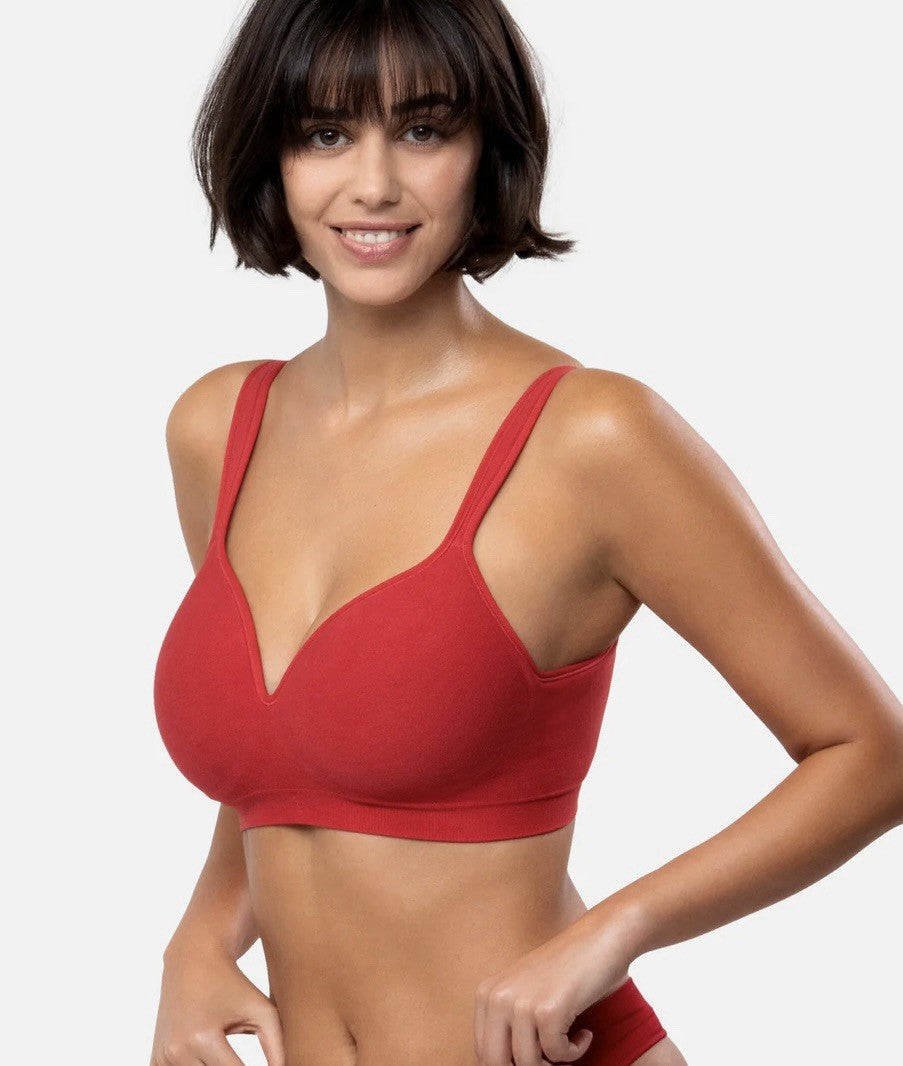 Underoutfit- 460 The Perfect Neckline Bra, size Large  Red
