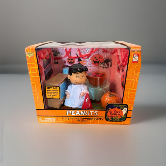 2003 Memory Lane Peanuts The Great Pumpkin Lucy at Halloween Party Playset NEW