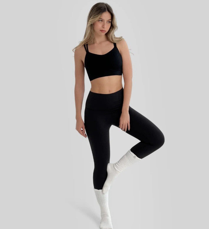 Underoutfit Longline Sports Bra - 1150 Black, Size Med