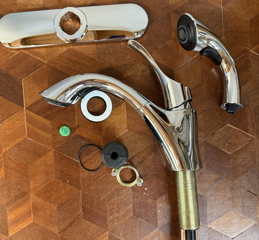 Moen 87931 Koa 1-Handle Pullout Kitchen Faucet Low Arc – Spot Resist Stainless