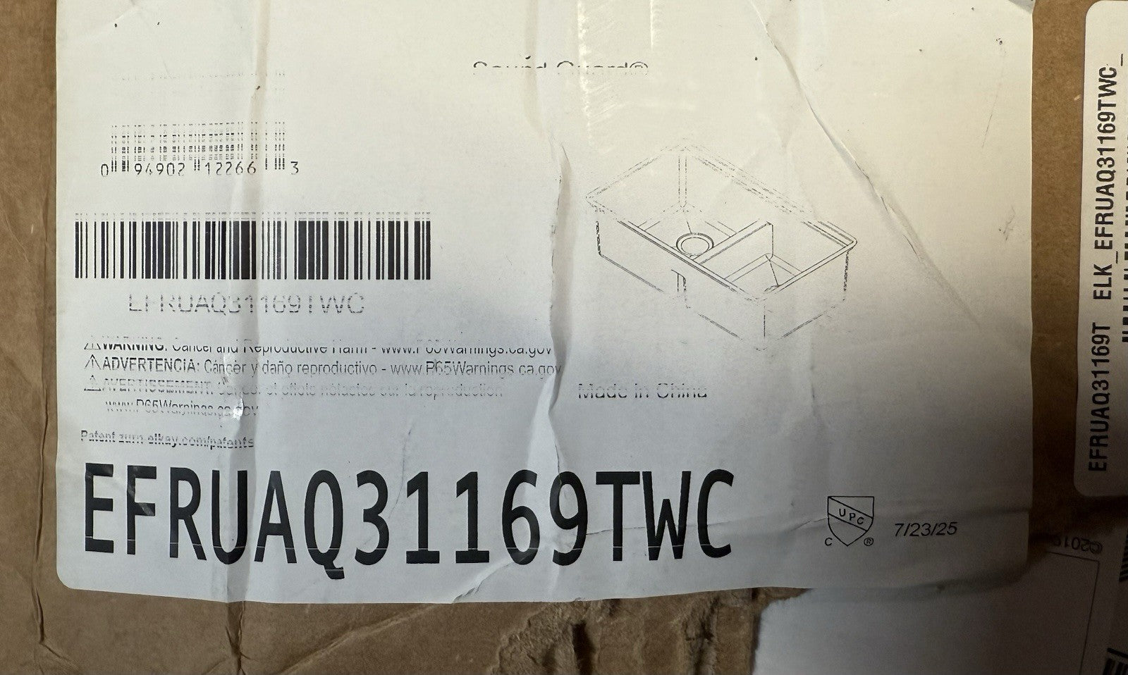 Elkay EFRUAQ31169TWC Crosstown 31-1/2" Undermount Double Basin S-S Workstation--
