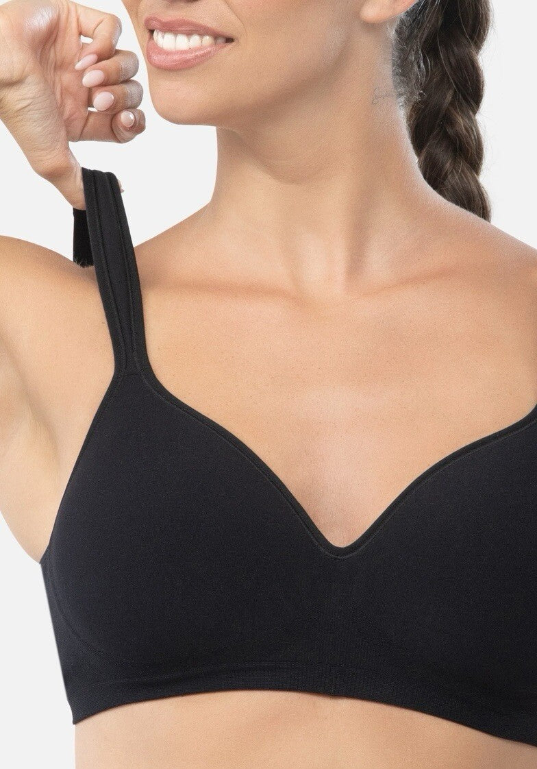 Underoutfit- 460 The Perfect Neckline Bra, size Large - black