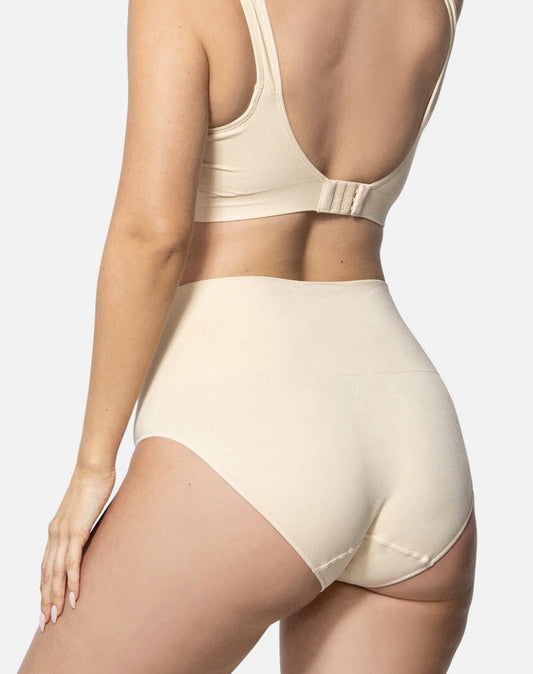 Underoutfit Smoothing at Waist Brief - 308, size Large - sand