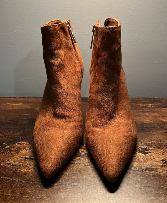 Charles David Suede Ankle Booties Rust Brown Size 7.5M Pointed Toe Zip