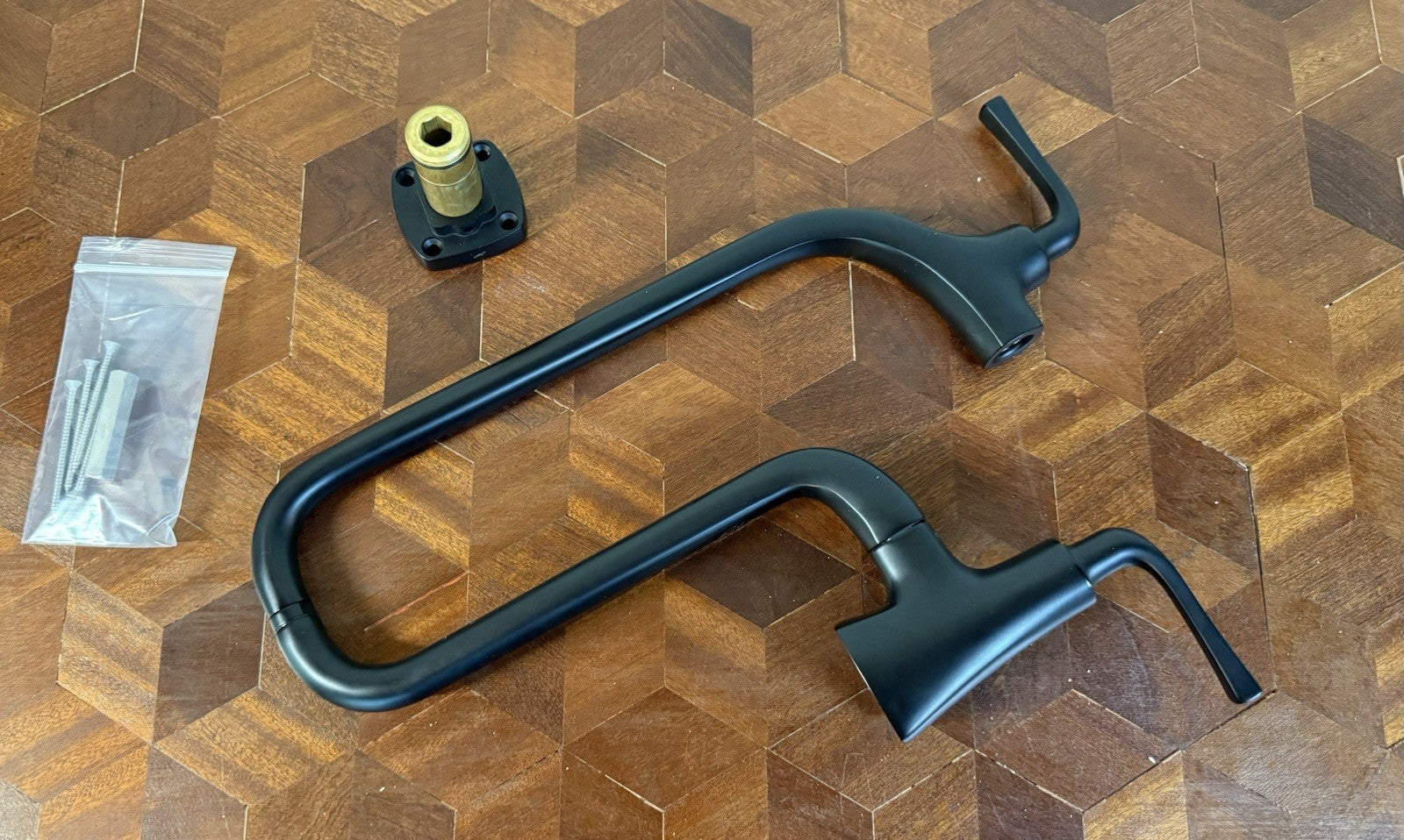 🚿 KOHLER Graze K-22066-BL Kitchen Faucet Matte Black Pull-Down Single-Handle
