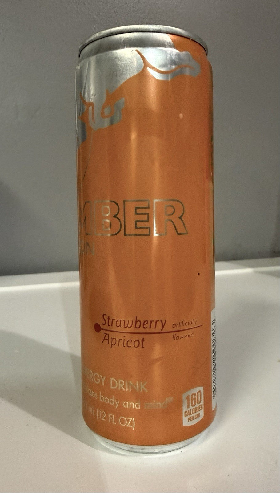 Red Bull Summer Edition 2022 Strawberry Apricot 12oz limited rare can amber
