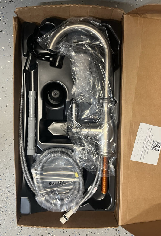 Moen Brantford 7185SRS Pull-Down Kitchen Faucet – Spot Resist Stainless